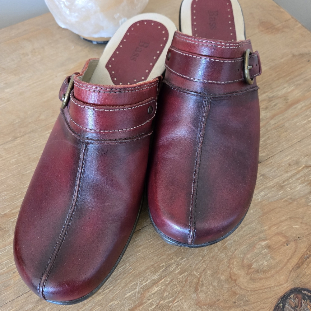 Bass Men's Burgundy Leather Slip-On Shoes